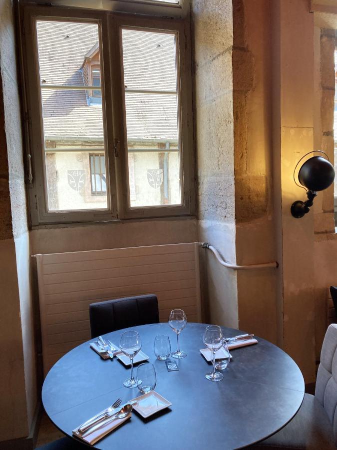 Le Corbeau Hotel Auxonne Exterior photo